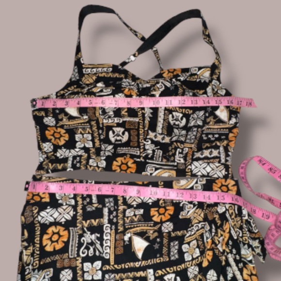 Disney Her Universe Moana Skirt Set Retro Hawaiian Crop Top & Wrap Skirt Size L - Picture 14 of 16